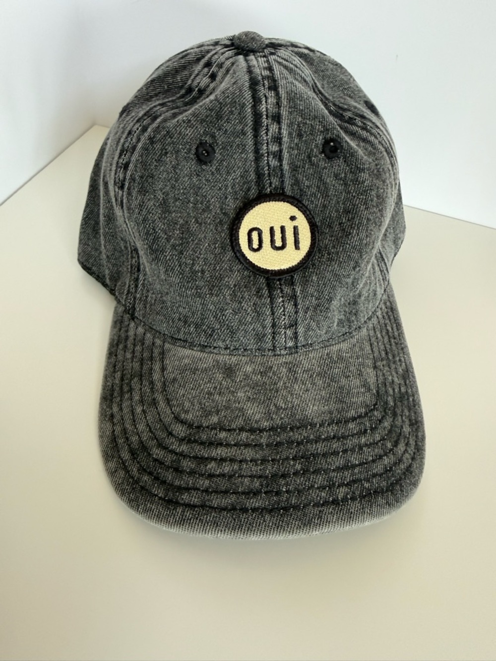 CLARE V. Oui Patch Washed Black Denim Baseball Cap - Picture 5 of 10